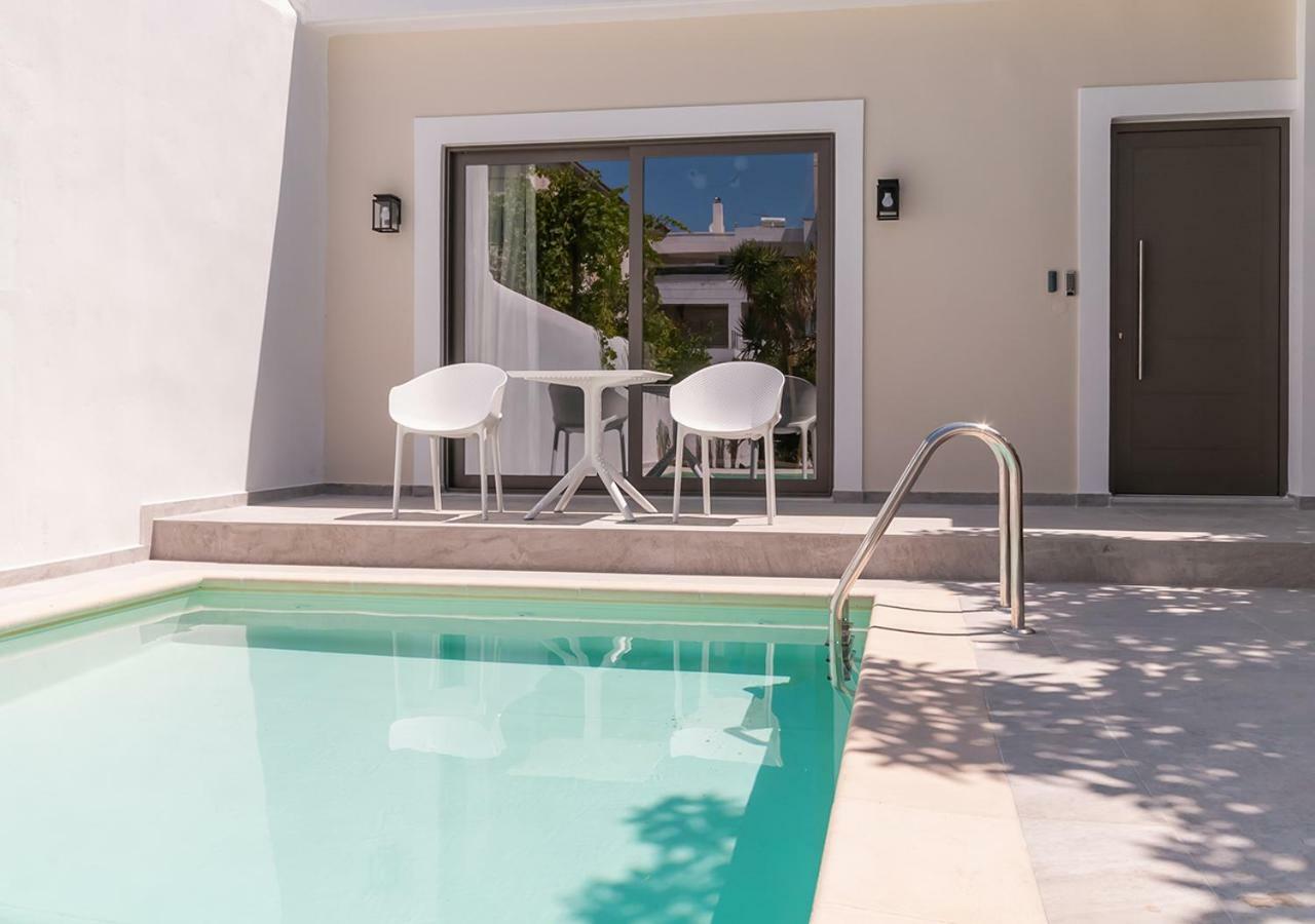Epavli Boutique Hotel Chrissi Akti Chania Exterior foto