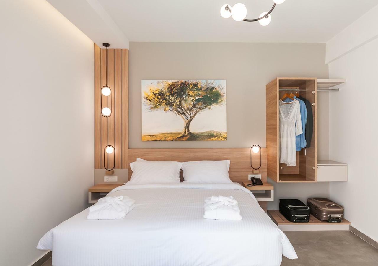 Epavli Boutique Hotel Chrissi Akti Chania Exterior foto