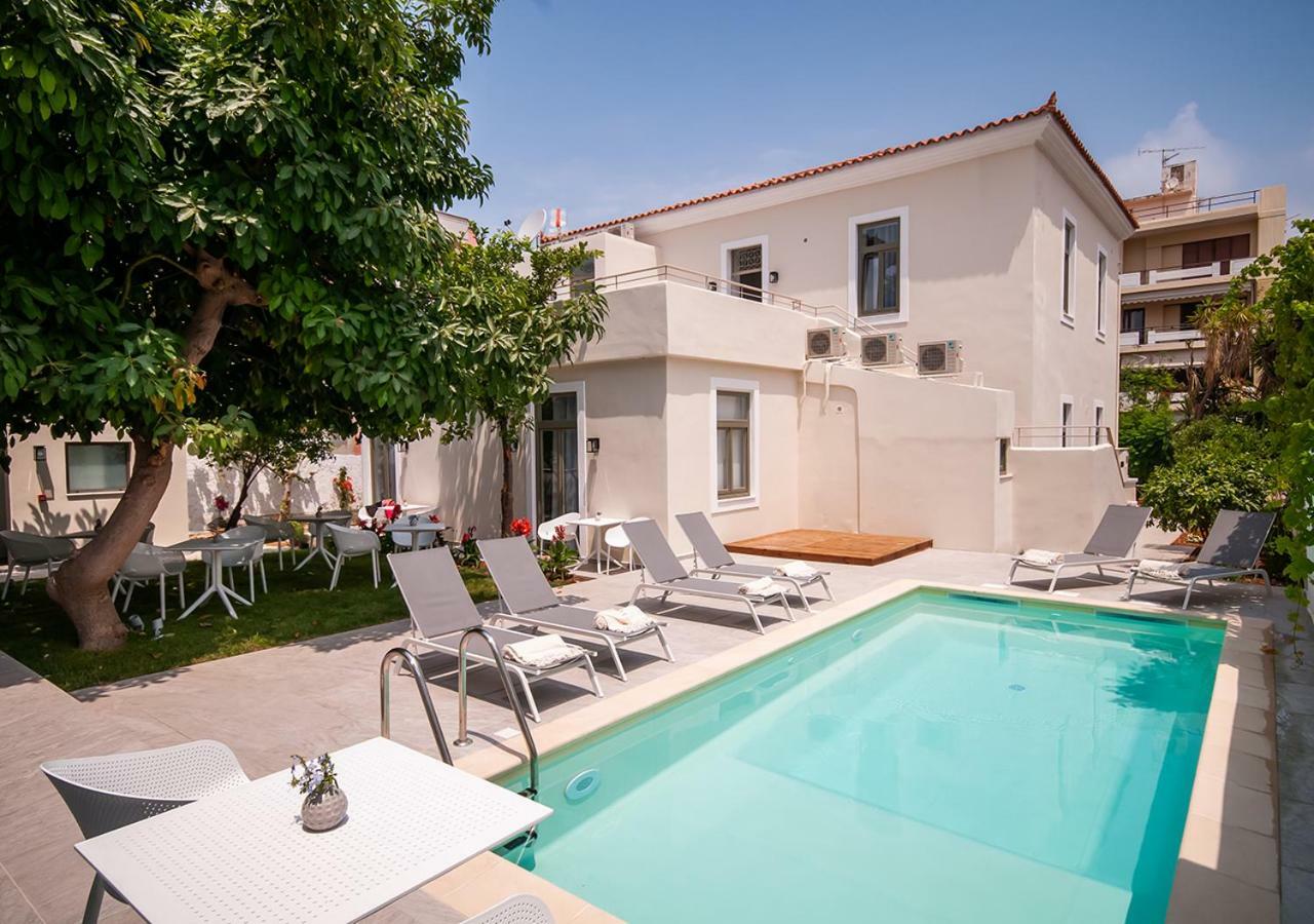Epavli Boutique Hotel Chrissi Akti Chania Exterior foto